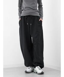 YORT（ヨート）の「サイドカットオフスウェットパンツ（スウェットパンツ）」
