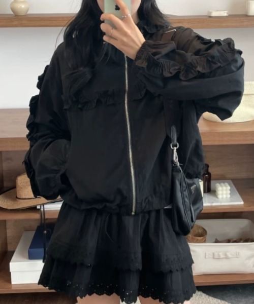 Aelina(エリナ)の「シアーフリルブルゾン(ブルゾン・レディース・ホワイト/ブラック・FREE)」の20枚目の写真