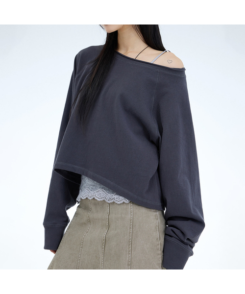 PORTERNA（ポルテナ）の「ROUGH CUTTING RAGLAN OFF-SHOULDER-3COLOR（Tシャツ/カットソー・レディース・ライトグレー/ブラック/チャコール・OS）」の3枚目の写真