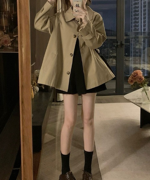 FAVORITO(ファヴォリート)の「ショートトレンチコート(その他アウター・レディース・ベージュ・XL/L/M)」の8枚目の写真
