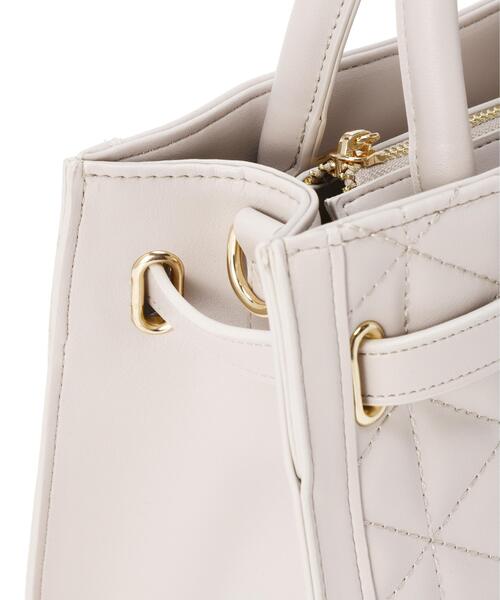 EDIT COLOGNE（エディットコロン）の「キルティングリボントートバッグ（ショルダーバッグ・レディース・オフホワイト/ベージュ・ﾌﾘ-）」の10枚目の写真