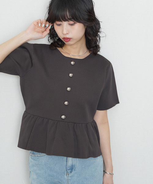 Chillfar（チルファー）の「ニットペプラムトップス（ニット/セーター・レディース・グレー/ネイビー系/ブラウン/レッド/ブラック/アイボリー・FREE）」の12枚目の写真