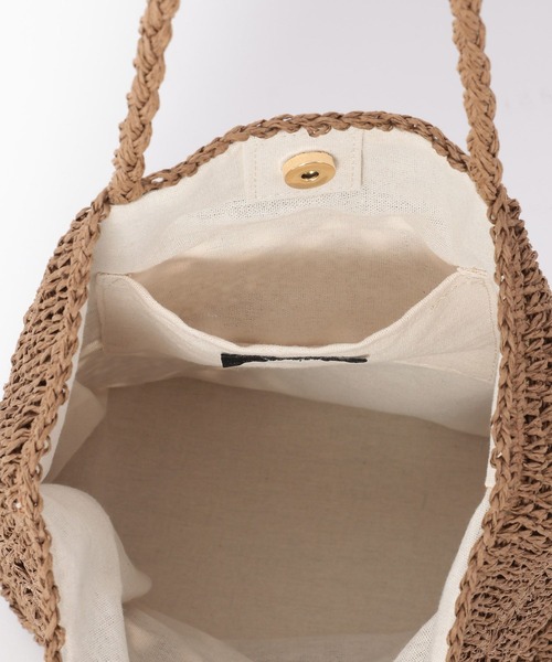 GLOBAL WORK(グローバルワーク)の「手編みペーパーBAG/651445(トートバッグ・レディース・ダークブラウン/ベージュ/ブラック・FREE)」の16枚目の写真