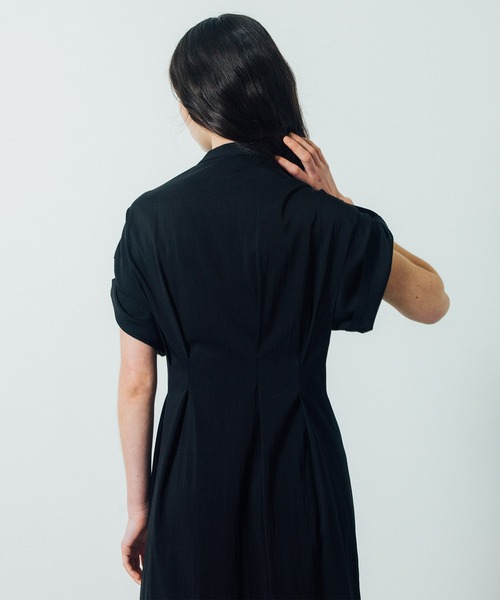 CITY TOKYO（シティトウキョウ）の「【CITY TOKYO/シティートウキョウ】Back Tuck Arrangement Dress / バックタックアレンジメントワンピース（ワンピース・レディース・ホワイト・1/2）」の14枚目の写真
