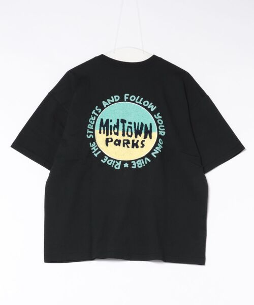 8(eight)(エイト)の「ロゴプリントビッグシルエットTシャツ(Tシャツ/カットソー・メンズ・ラベンダー/ブラック/ホワイト・X-LARGE/LL/L/LARGE/MEDIUM/M)」の4枚目の写真