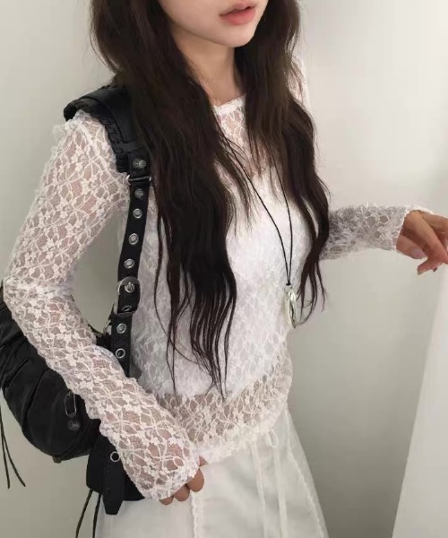 CELENA BEATS（セレナビーツ）の「フラワー レース シアー フィット トップス（Tシャツ/カットソー・レディース・ブラック/グレー/ホワイト・FREE）」の8枚目の写真