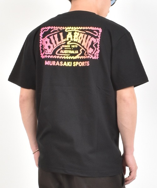 ムラサキスポーツ（ムラサキスポーツ）の「【ムラサキスポーツ限定】MURASAKI ムラサキ × BILLABONG ビラボン コラボレーション 半袖 Tシャツ BG01AU42（Tシャツ/カットソー・メンズ・ブラック/ホワイト/ライトグリーン・L/XL/M）」の2枚目の写真
