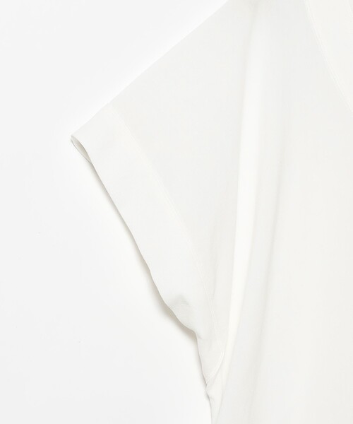 Demi-Luxe BEAMS(デミルクス ビームス)の「コットン Vネック ブラウス(シャツ/ブラウス・レディース・ホワイト/ブラック・ONE SIZE)」の13枚目の写真
