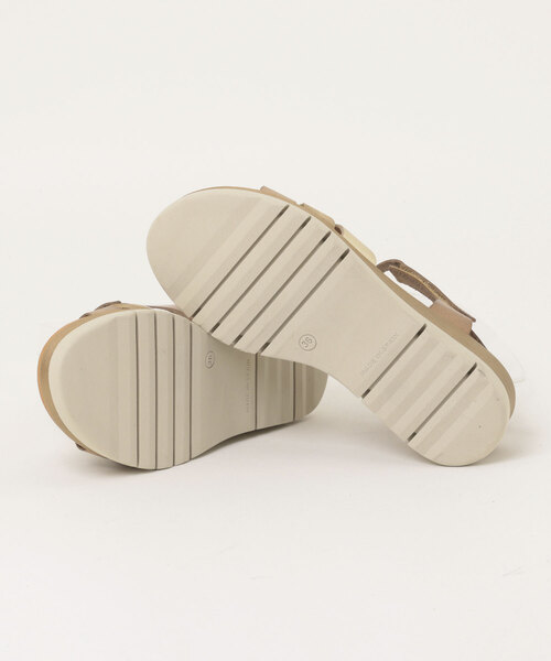 inter-chaussures(インターショシュール)の「【Marila】異素材コンビ厚底サンダル (E2124E)(サンダル・レディース・ベージュ系その他/ブラウン系その他・35/37/38/39/36)」の4枚目の写真