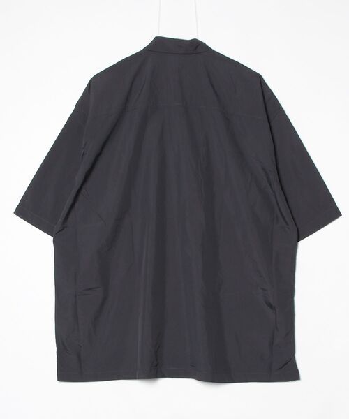 TIGORA（ティゴラ）の「ティゴラ TIGORA 撥水軽量半袖シャツ（シャツ/ブラウス・メンズ・グリーン/チャコールグレー・S/M/L/LL/3L）」の3枚目の写真