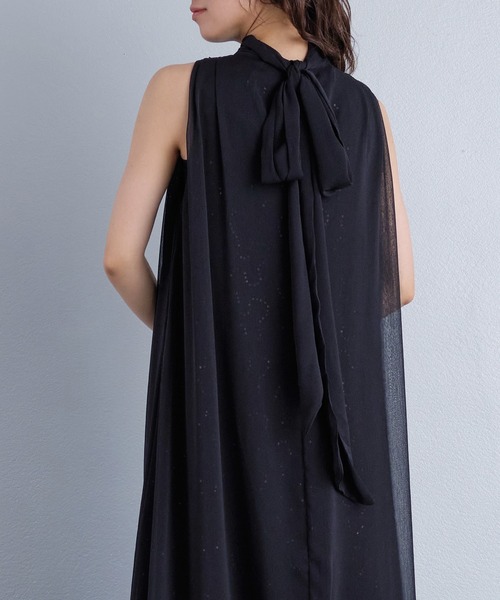 murea(ミュレア)の「シアーシフォンフラワーチュールボウタイロングワンピース(ワンピース・レディース・ブラック/アイボリー・FREE)」の14枚目の写真