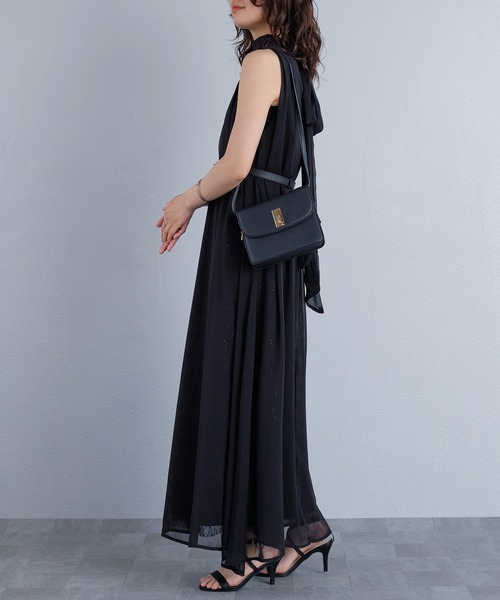 murea(ミュレア)の「シアーシフォンフラワーチュールボウタイロングワンピース(ワンピース・レディース・ブラック/アイボリー・FREE)」の17枚目の写真