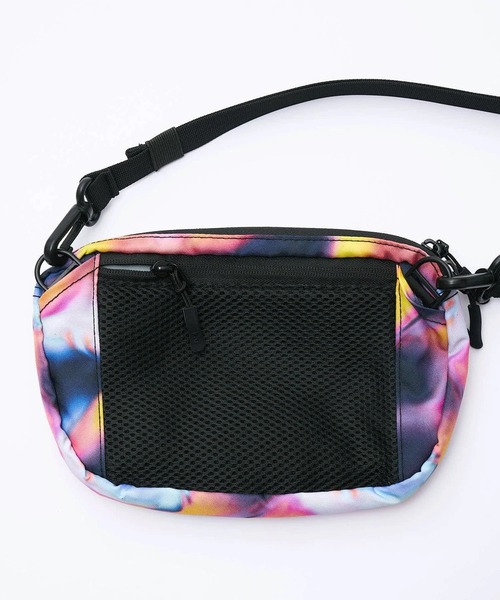 KiU(キウ)の「KiU/キウ FUJIROCK FRONT POCKET MINI SHOULDER BAG(ショルダーバッグ・レディース・その他1/その他・FREE)」の5枚目の写真