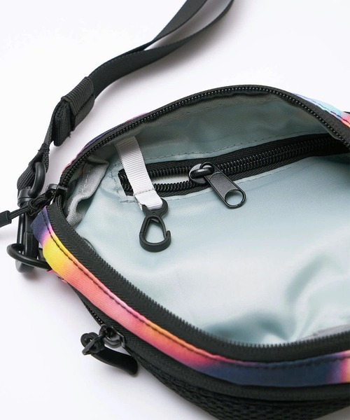 KiU(キウ)の「KiU/キウ FUJIROCK FRONT POCKET MINI SHOULDER BAG(ショルダーバッグ・レディース・その他1/その他・FREE)」の7枚目の写真