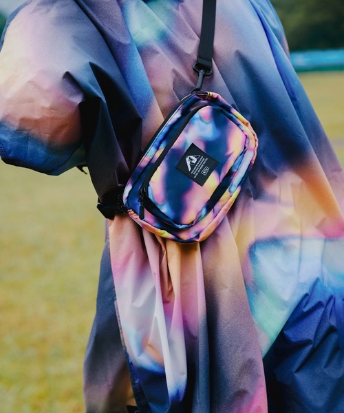 KiU(キウ)の「KiU/キウ FUJIROCK FRONT POCKET MINI SHOULDER BAG(ショルダーバッグ・レディース・その他1/その他・FREE)」の8枚目の写真