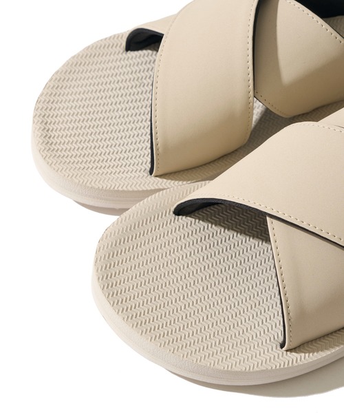 Indosole(インドソール)の「【Indosole/インドソール】ESSNTLS CROSS SANDALS(サンダル・メンズ・グリーン/ブラック/ネイビー/ベージュ/ホワイト/ブラウン・MEDIUM/LARGE/X-LARGE)」の15枚目の写真