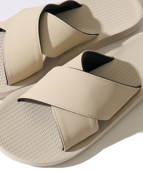 Indosole(インドソール)の「【Indosole/インドソール】ESSNTLS CROSS SANDALS(サンダル・メンズ・グリーン/ブラック/ネイビー/ベージュ/ホワイト/ブラウン・MEDIUM/LARGE/X-LARGE)」の16枚目の写真