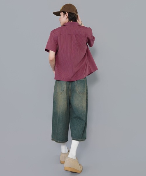 SPINNS(スピンズ)の「ピンストライプ短丈半袖シャツ/ボックスシルエット/ワンポイントロゴ/レギュラーカラー(シャツ/ブラウス・メンズ・ブラック×ブラック/ネイビー系/ワイン系・ONESIZE)」の17枚目の写真