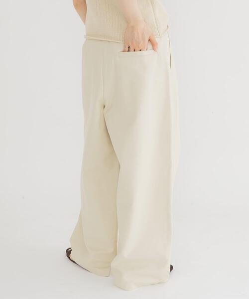 タックWIDEパンツ（その他パンツ）｜KBF（ケイビーエフ）の