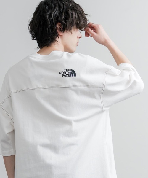 THE NORTH FACE(ザノースフェイス)の「THE NORTH FACE WHITE LABEL STITCH DYEING S/S R/TEE オーバーサイズステッチラインワンポイントロゴピグメント加工半袖Tシャツ(Tシャツ/カットソー・メンズ・チャコールグレー/ベージュ/ホワイト・XL/M/XXL/L)」の4枚目の写真