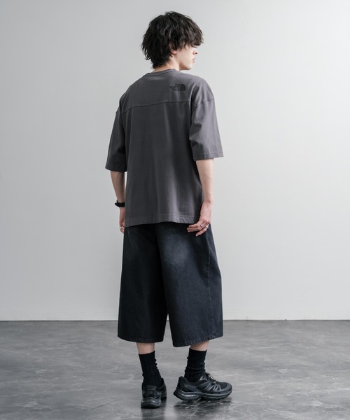 THE NORTH FACE(ザノースフェイス)の「THE NORTH FACE WHITE LABEL STITCH DYEING S/S R/TEE オーバーサイズステッチラインワンポイントロゴピグメント加工半袖Tシャツ(Tシャツ/カットソー・メンズ・チャコールグレー/ベージュ/ホワイト・XL/M/XXL/L)」の14枚目の写真