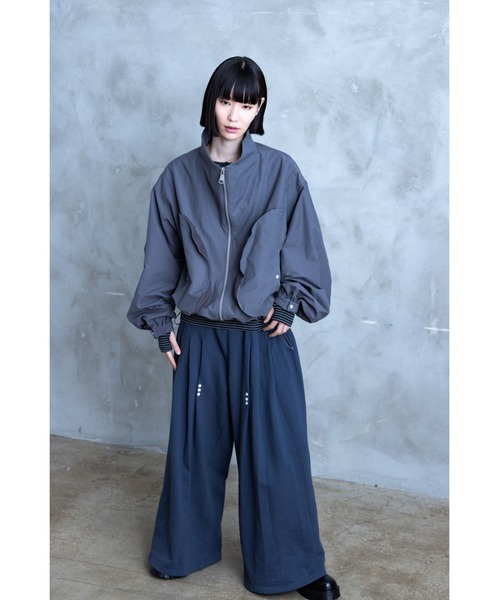 TAMYU(タミュー)の「TAMYU - 3D Pocket Nylon Jacket / 立体ポケットナイロンジャケット(ブルゾン・メンズ・グレー/ブラック・FREE)」の13枚目の写真