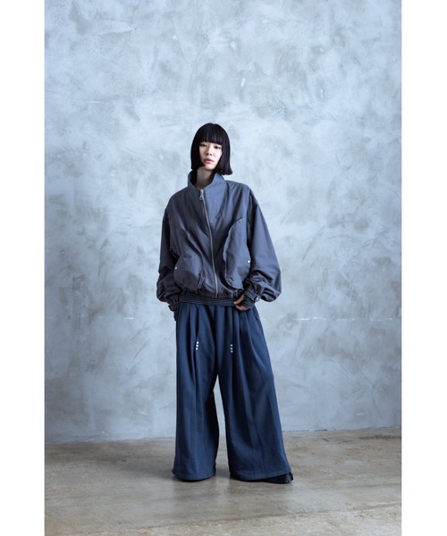 TAMYU(タミュー)の「TAMYU - 3D Pocket Nylon Jacket / 立体ポケットナイロンジャケット(ブルゾン・メンズ・グレー/ブラック・FREE)」の15枚目の写真