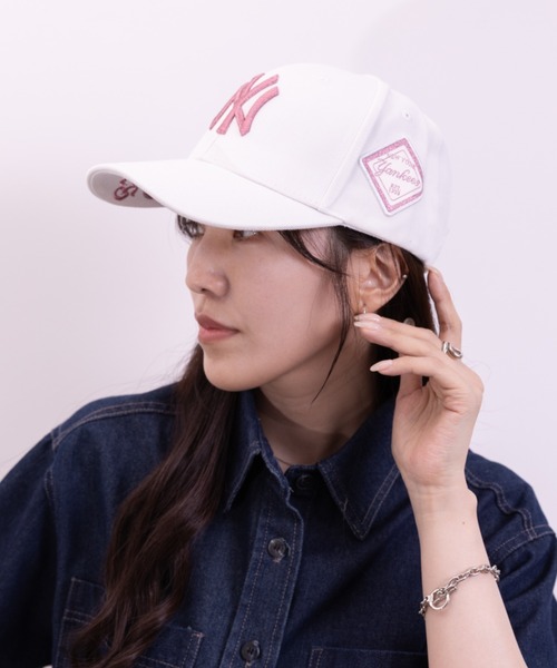 MLB Korea(エムエルビーコリア)の「MLB Korea(エムエルビーコリア)/ダイヤモンド刺繍 ロゴパッチ ボールキャップ 帽子/DIAMOND LOGO PATCH BALL CAP(キャップ・レディース・ベージュ/ブラック系その他2/ホワイト/ブラック系その他/ブラック×ピンク/ブラック×ゴールド/ブルー/グレー・FREE)」の13枚目の写真