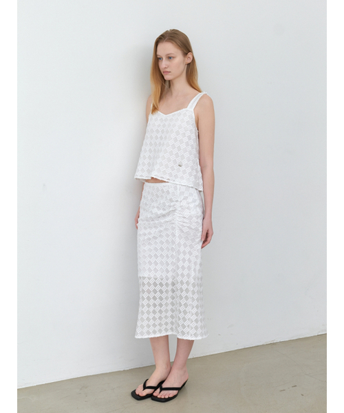 ATELIER NAIN(アトリエナイン)の「TEXTURED CHECK SET SHIRRED SKIRT (SK-5112)(スカート・レディース・ホワイト・SMALL/MEDIUM)」の2枚目の写真