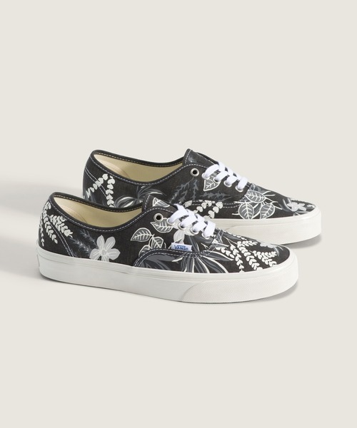 VANS(バンズ)の「オーセンティック / Authentic FLORAL MULTI VN000Z744481(スニーカー・メンズ・ブラック・11/8/10/9/8.5/9.5/10.5/6.5)」の4枚目の写真