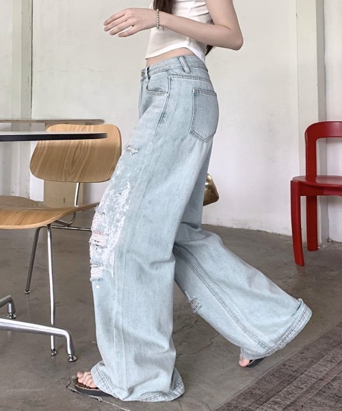 Riff(リフ)の「ラインストーンレースダメージデニム(デニムパンツ・レディース・ライトブルー・S/M/L)」の9枚目の写真
