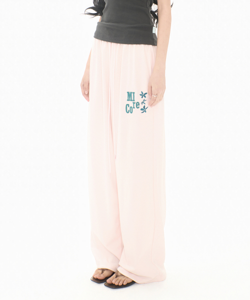 MIRECO(ミレコ)の「CALI SWEAT PT BABY PINK(スウェットパンツ・レディース・その他・FREE)」の2枚目の写真