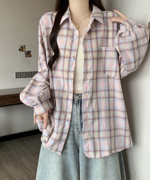 AMAJI(アマジ)の「チェック柄 ルーズシルエット 長袖シャツジャケット(シャツ/ブラウス・レディース・ライトピンク・MEDIUM/LARGE/X-LARGE)」の2枚目の写真