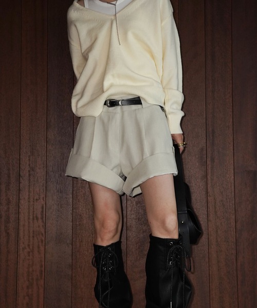chuclla(チュクラ)の「タックロールアップショートパンツ chw26a077(その他パンツ・レディース・ダークグレー/ライトベージュ・L/S/M)」の10枚目の写真