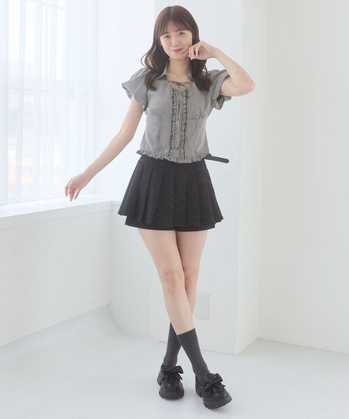 MAJESTIC LEGON(マジェスティックレゴン)の「ベルトセットキラキラミニスカパン(スカート・レディース・ブラック/グレー/ベージュ・MEDIUM)」の18枚目の写真