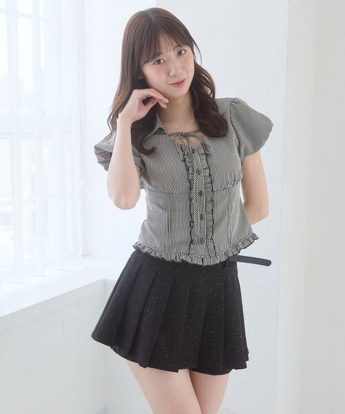 MAJESTIC LEGON(マジェスティックレゴン)の「ベルトセットキラキラミニスカパン(スカート・レディース・ブラック/グレー/ベージュ・MEDIUM)」の20枚目の写真