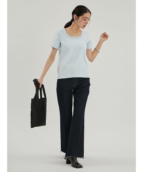Mila Owen(ミラオーウェン)の「シルキータッチUネックTシャツ(Tシャツ/カットソー・レディース・ブラック/ホワイト/ライトブルー/ベージュ・0/1)」の19枚目の写真