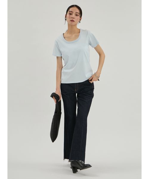 Mila Owen(ミラオーウェン)の「シルキータッチUネックTシャツ(Tシャツ/カットソー・レディース・ブラック/ホワイト/ライトブルー/ベージュ・0/1)」の20枚目の写真