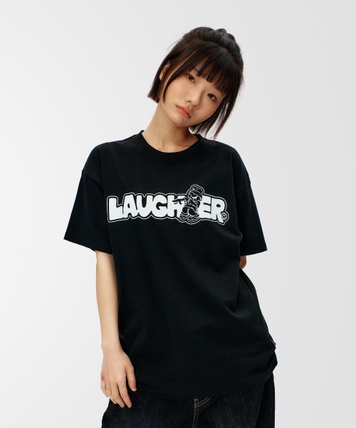 LAUGHER（ラファー）の「ラッパーシグネチャーロゴTシャツ - ブラック（Tシャツ/カットソー・レディース・その他・MEDIUM/LARGE/X-LARGE）」の4枚目の写真