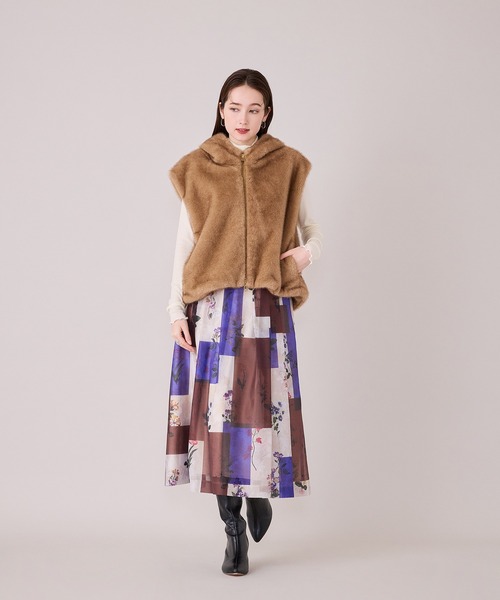 Audie a Muses(オーディアミューズ)の「カラーブロックフラワープリントタックスカート(スカート・レディース・ベージュ・38/42)」の17枚目の写真