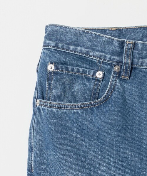 UNITED ARROWS(ユナイテッドアローズ)の「コンパクト ラフィー フレア 5ポケット デニム(デニムパンツ・メンズ・グレー系/ライトブルー・XL/L/S/M)」の4枚目の写真