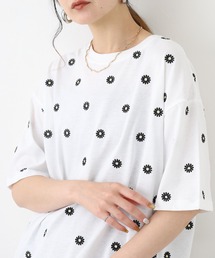 デイジー刺繍Tシャツ 5分袖