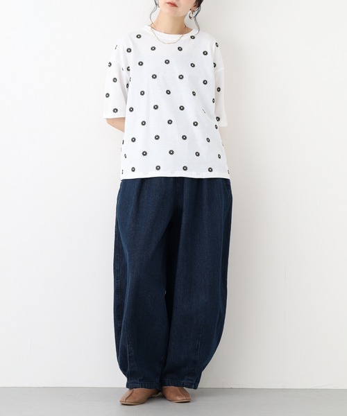 FUNALIVE(ファンアライブ)の「デイジー刺繍Tシャツ 5分袖(Tシャツ/カットソー・レディース・ブラック/オフホワイト・L/M)」の8枚目の写真