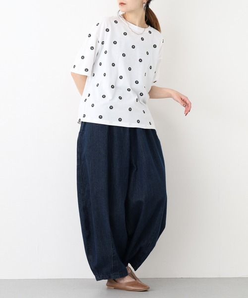 FUNALIVE(ファンアライブ)の「デイジー刺繍Tシャツ 5分袖(Tシャツ/カットソー・レディース・ブラック/オフホワイト・L/M)」の9枚目の写真