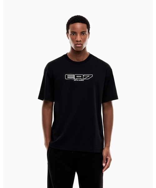 EMPORIO ARMANI EA7(エンポリオアルマーニイーエーセブン)の「<オンライン限定>【エンポリオ アルマーニ EA7】フロントロゴ コットン半袖Tシャツ Logo Series(Tシャツ/カットソー・メンズ・キナリ/ブラック・SMALL/MEDIUM/LARGE/XX-LARGE/X-SMALL/X-LARGE)」の2枚目の写真