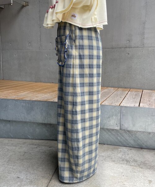 HELLO.SANFRANCISCO（ハローサンフランシスコ）の「【HELLO.SANFRANCISCO】チェック柄フリルポケットボリュームパンツ（その他パンツ・レディース・ブラウン/オレンジ/ブルー・SMALL/MEDIUM）」の22枚目の写真