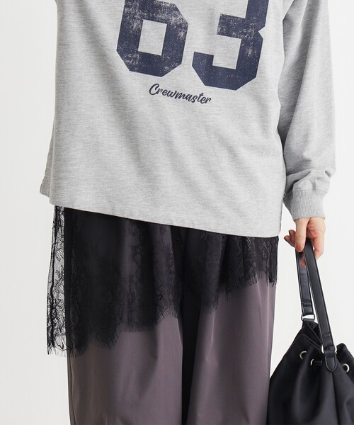 HONEYSUCKLE ROSE（ハニーサックルローズ）の「レース切替アシンメトリーヘム（Tシャツ/カットソー・レディース・ホワイト/ブラック/キャメル・04/05）」の2枚目の写真