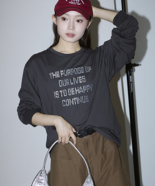 PUBLUX(パブリュクス)の「PUBLUX/パブリュクス ボックス ロゴ ビーズ 刺繍 ビッグシルエット ロンT 限定展開(Tシャツ/カットソー・レディース・グレー/ブラウン/オフホワイト/チャコールグレー・フリ-)」の6枚目の写真