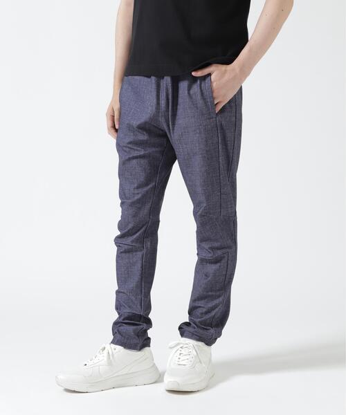 piuoro(ピウオッロ)の「PIUORO(ピウオロ) SWITCHING DENIM PRINT PANTS(その他パンツ・メンズ・ブラック系その他/インディゴブルー・5/2/3/4)」の2枚目の写真