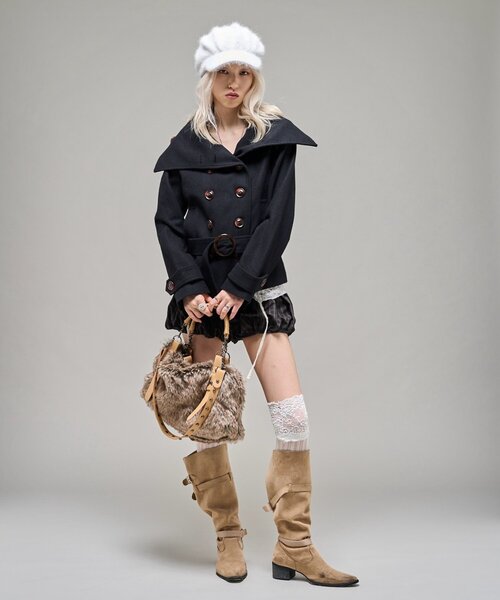 WHO'S WHO gallery(フーズフーギャラリー)の「【26AW LOOK掲載品番】ワイドカラーベルテッドPコート(ピーコート・レディース・ネイビー/ブラック/グレー/カーキ・FREE)」の20枚目の写真